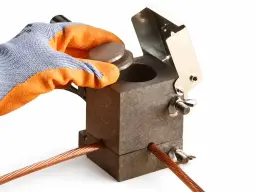 Molde de grafito para soldadura exotérmica de cables de cobre